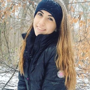 Meet your Posher, Addison